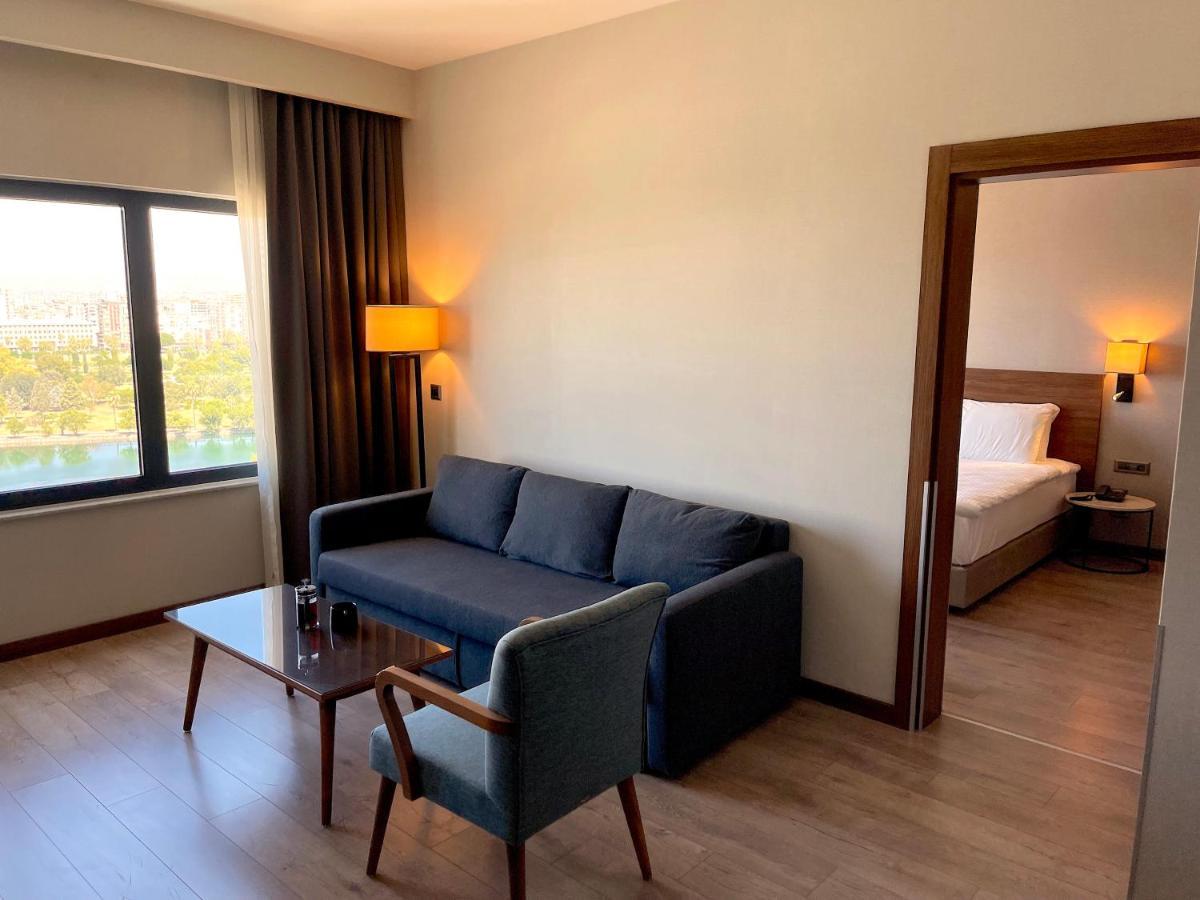 Tuerkmen Riverside Hotel Adana Exterior photo